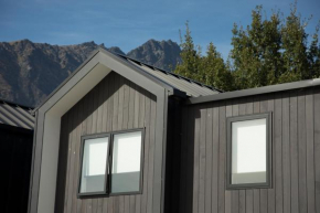 Cherry Apartment, Queenstown